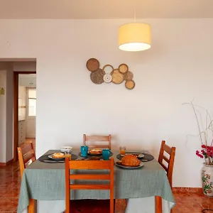 B22 - Rising Sun 2 Bed Flat Apartment